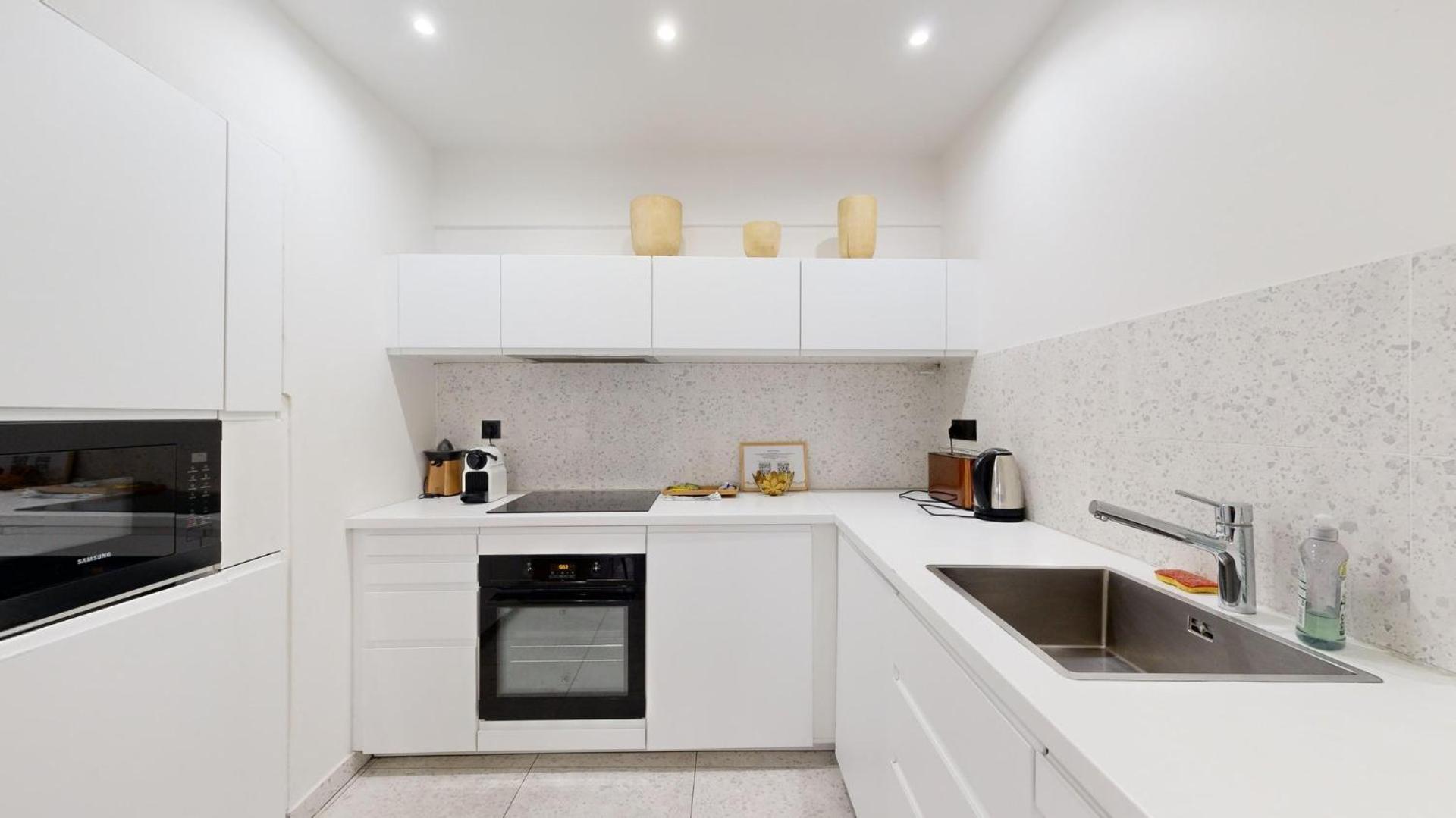 169 Suite W - Elegant Appartement A Париж Екстериор снимка